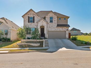 631 Breeze Hollow LN