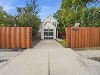 4609 Sara DR