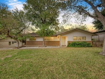 2500 Spring Creek DR