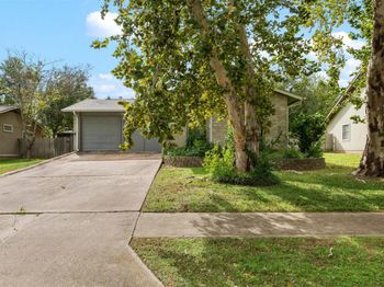 4009 Hillside DR