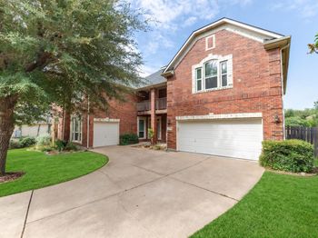 2704 Covington PL