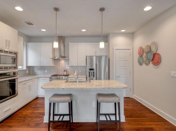 1205 Elm ST 8, Austin TX 78703