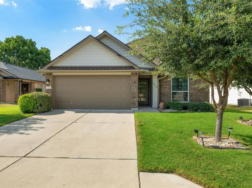 308 Moulins LN, Georgetown TX 78626