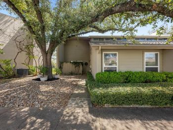 100 Lido CIR