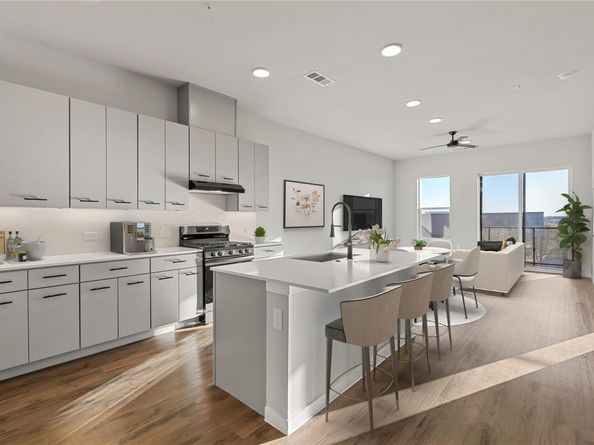 4510 Terry-O LN 402, Austin TX 78745