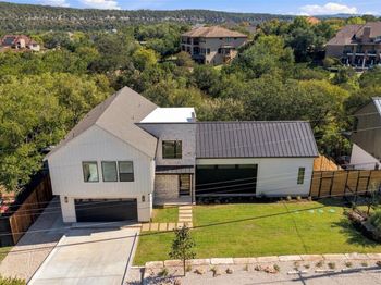 2709 De Soto DR