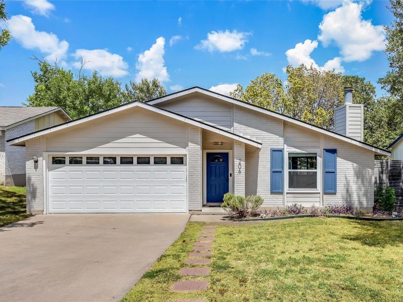 206 Clearday DR, Austin TX 78745