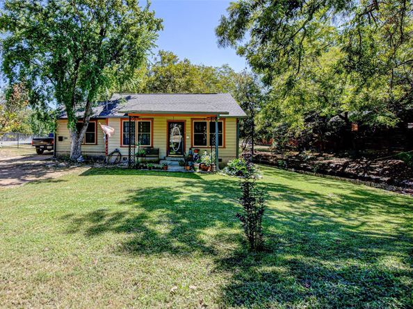 3205 Menchaca RD, Austin TX 78704