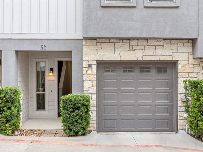 2520 Bluebonnet LN 52, Austin TX 78704