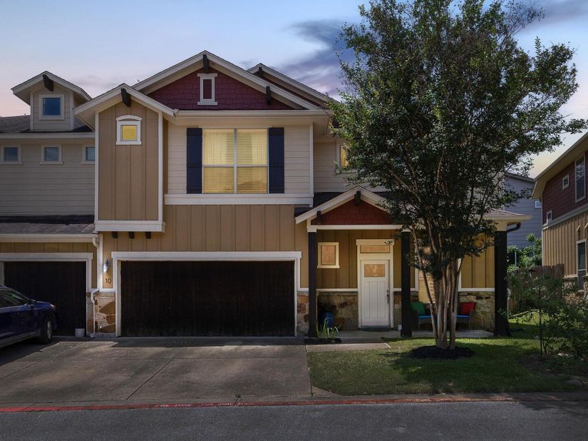 6708 Menchaca RD 10, Austin TX 78745