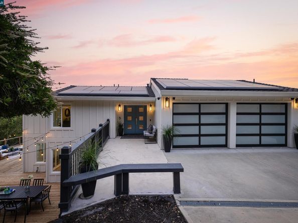 5 Wanda Ln, Orinda CA 94563