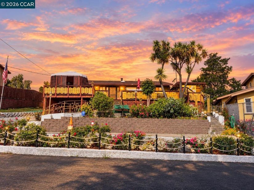 694 Renfrew Rd, El Sobrante CA 94803