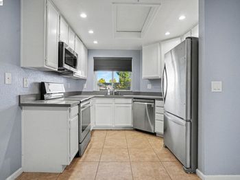 148 Anderly Ct