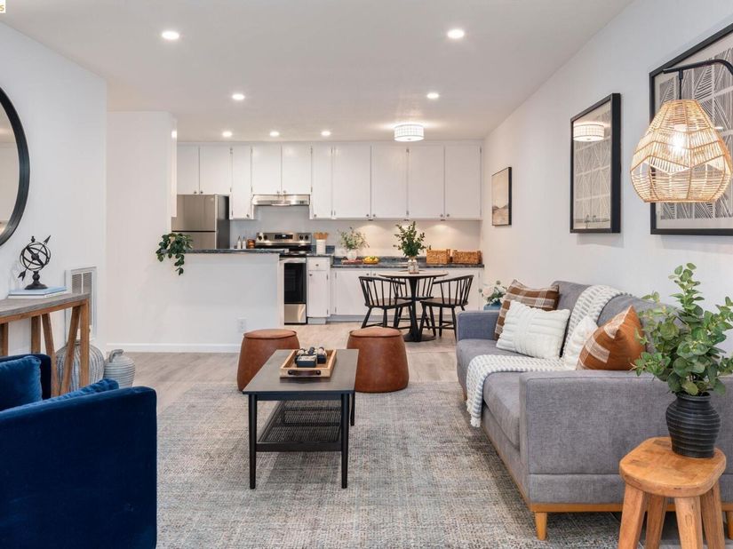 567 Oakland Avenue 211, Oakland CA 94611
