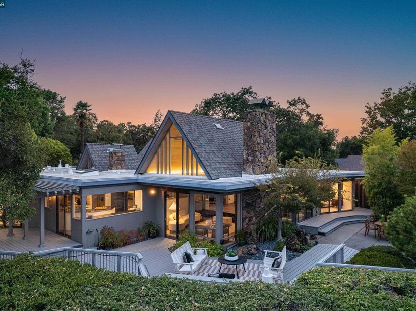 31 Richelle Ct., Lafayette CA 94549
