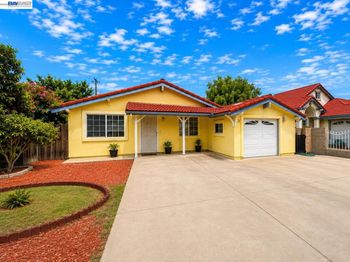 1307 Cathay Dr