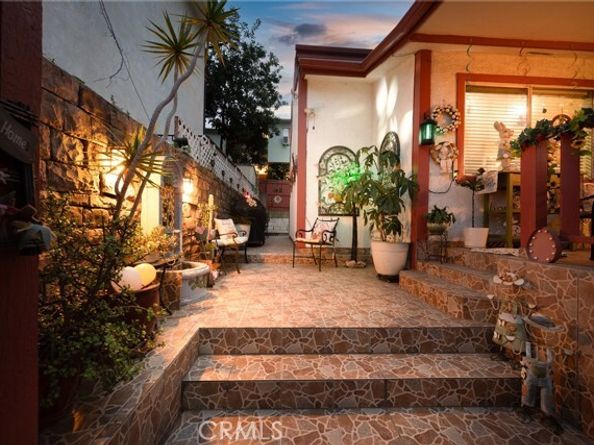 3812 Middlebury, Los Angeles CA 90004