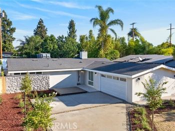 16445 Kingsbury