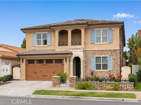 27 Gillman Street, Irvine CA 92612