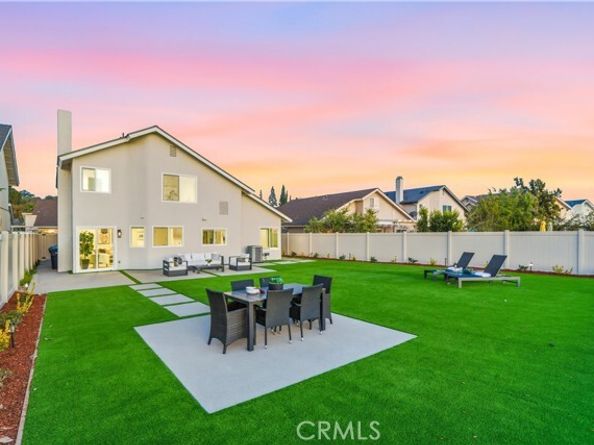 21041 Skylark, Lake Forest (el Toro) CA 92630