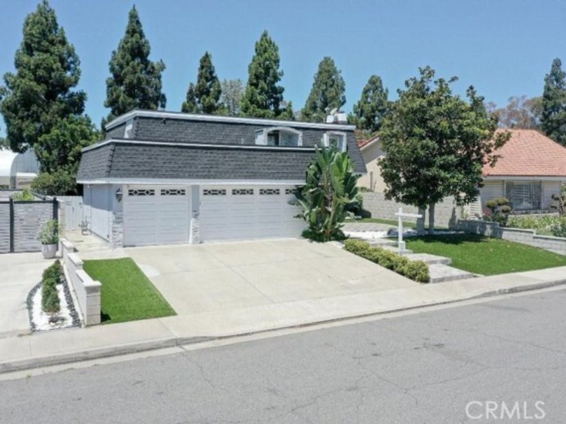 16221 Mount Baden Powell, Fountain Valley CA 92708