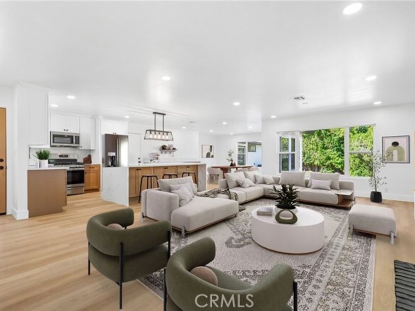10007 Debra Ave, Granada Hills (los Angeles) CA 91343