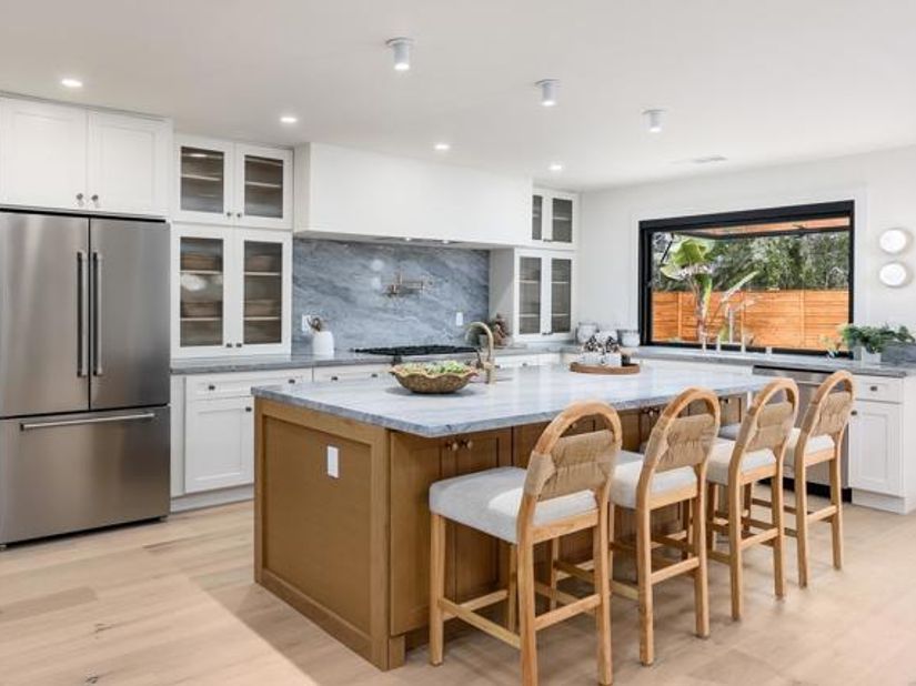 602 Fresca St, Solana Beach CA 92075