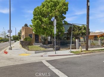 3773 S La Salle Avenue