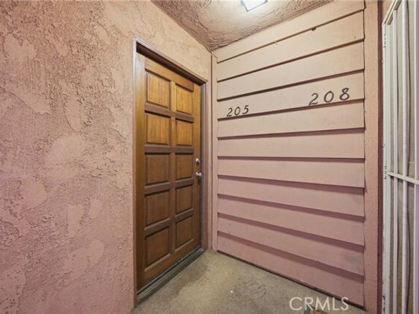 6600 Warner 205, Huntington Beach CA 92647