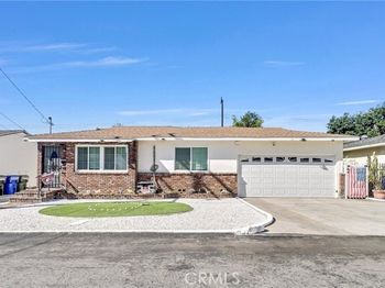 5539 N Willard