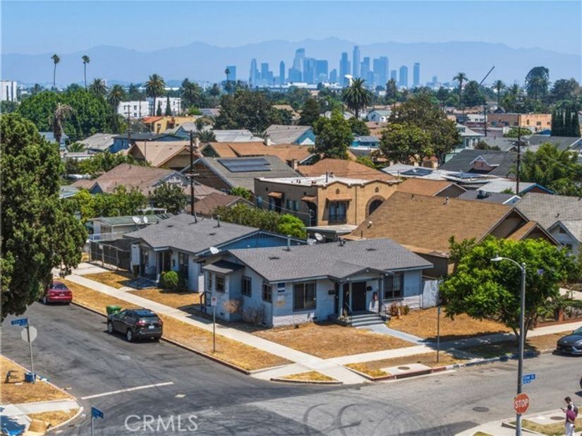 1457 W 52nd, Los Angeles CA 90062