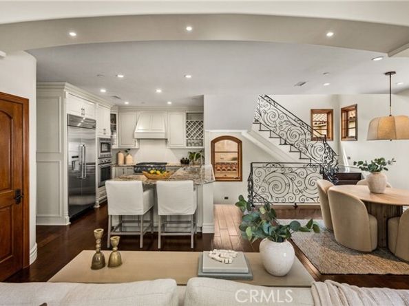 604 Marigold Avenue B, Corona Del Mar (newport Beach) CA 92625