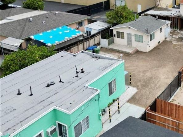 4413 La Clede, Los Angeles CA 90039