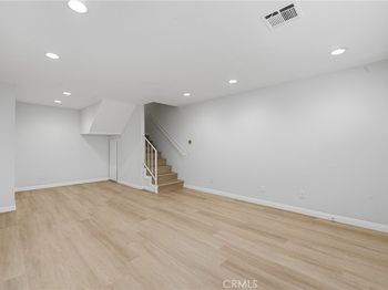 4167 Walnut Grove Ave