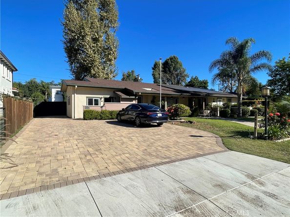 17183 Sunburst, Sherwood Forest CA 91325