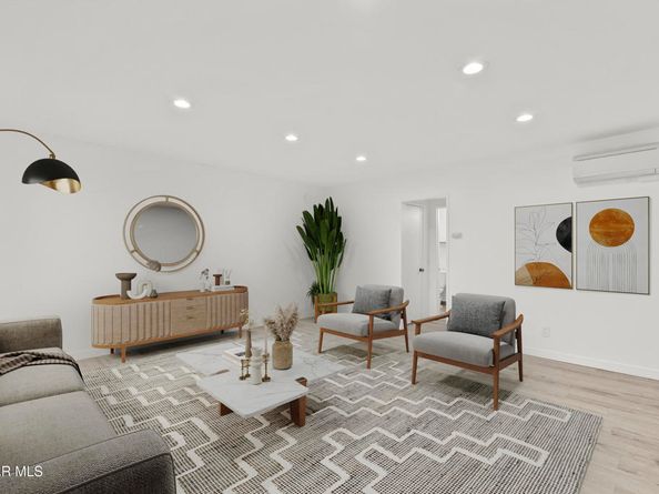 8800 Cedros Avenue 204, Panorama City CA 91402