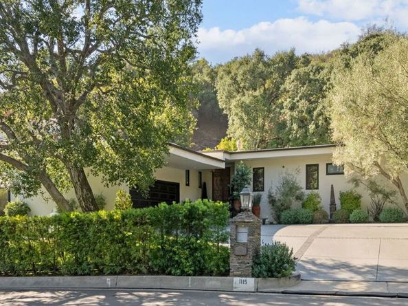 1115 N Bundy Drive, Los Angeles CA 90049