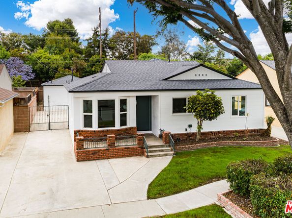 7020 Schroll Street, Lakewood CA 90713