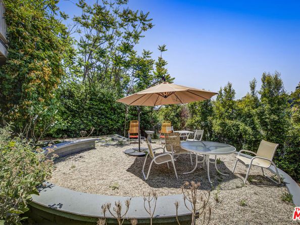 1120 W Edgeware Road, Los Angeles CA 90026