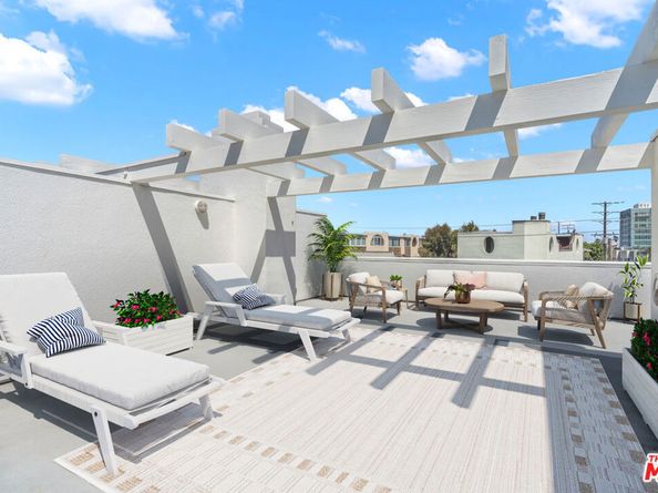 3503 Esplanade, Marina Del Rey CA 90292