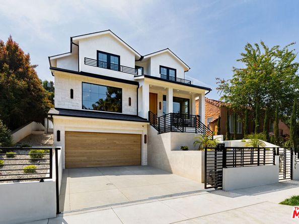 2565 Patricia Avenue, Los Angeles CA 90064