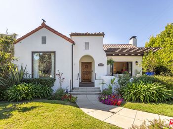 445 N Lucerne Boulevard