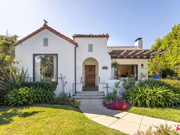 445 N Lucerne Boulevard, Los Angeles CA 90004