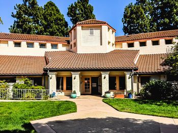 501 Palisades Drive