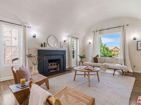 7519 La Salle Avenue, Los Angeles CA 90047