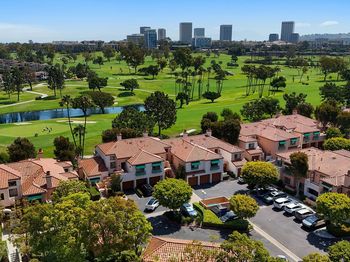 232 Villa Point Drive