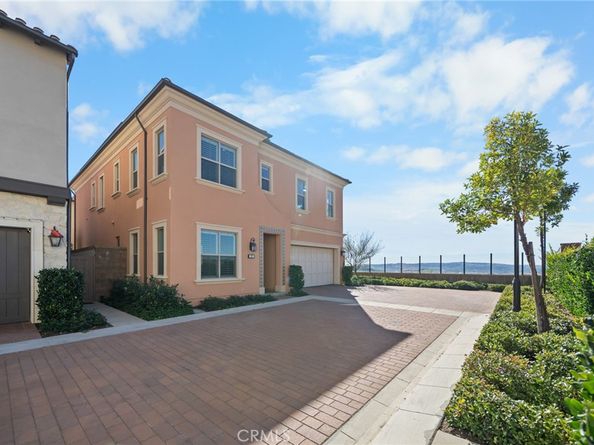 137 Trumpet Flower, Irvine CA 92618