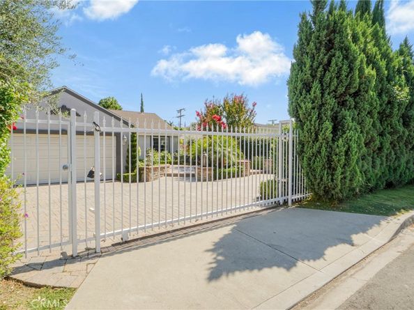 14542 Otsego, Sherman Oaks CA 91403