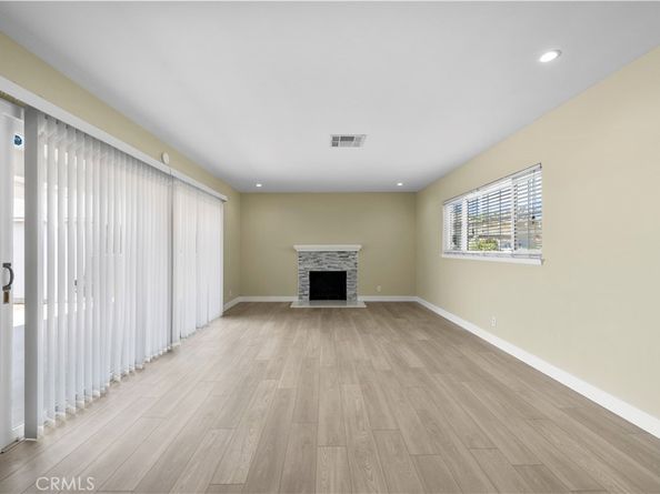 12554 Lorne, North Hollywood CA 91605