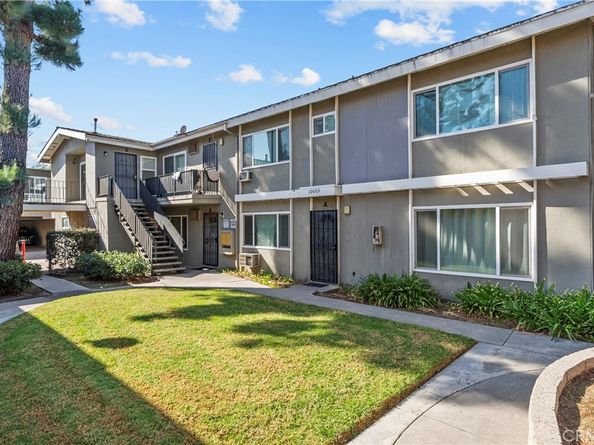 10005 Sepulveda, San Fernando CA 91345